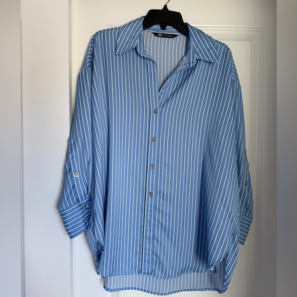 Zara Blue and White Striped Casual Shirt